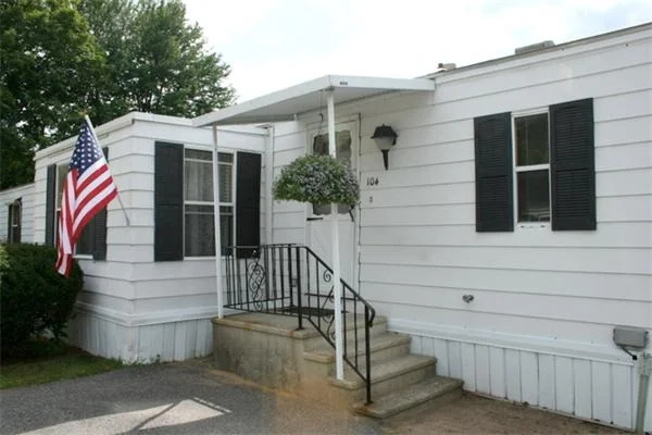 Unit for sale at 104 239 Ayer Rd, Littleton, MA 01460