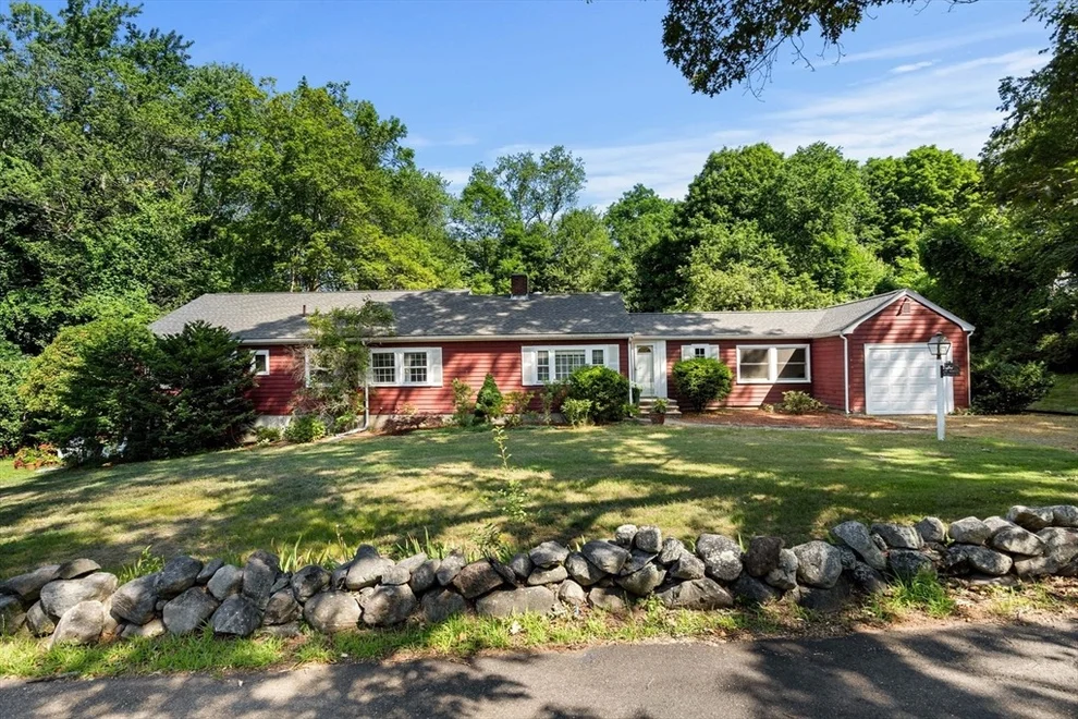 Unit for sale at 10 Maple St, Wenham, MA 01984