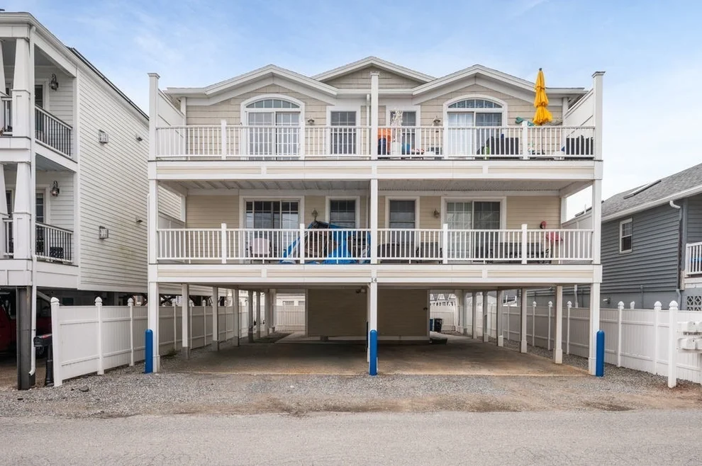 Unit for sale at 14 Atlantic Avenue, Salisbury, MA 01952