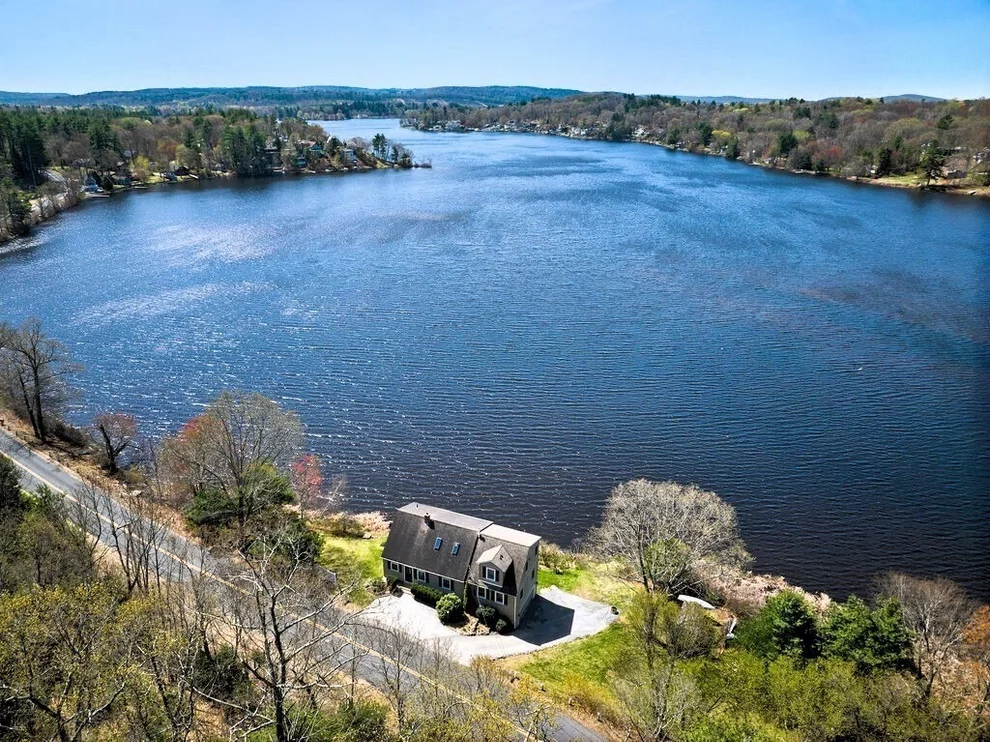 Unit for sale at 142 Wickaboag Valley Rd, West Brookfield, MA 01585