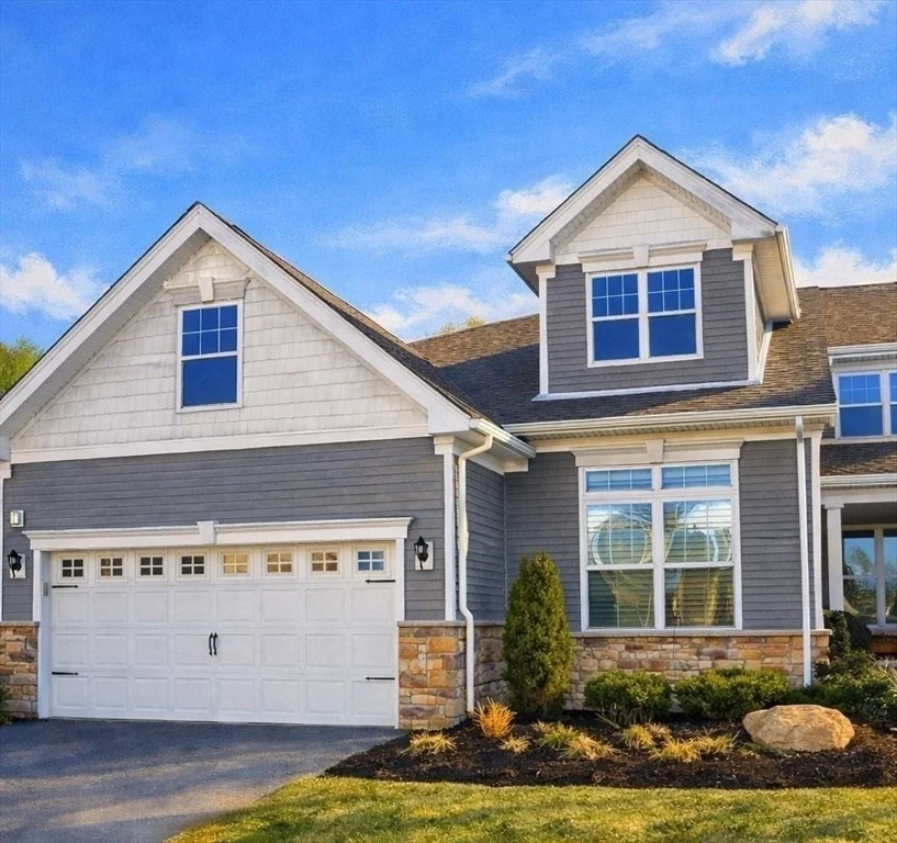 Unit for sale at 127 Phoebe, Methuen, MA 01844