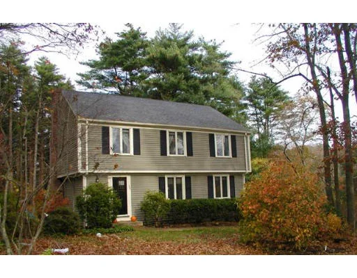 Unit for sale at 146 Cross Street, Norwell, MA 02061