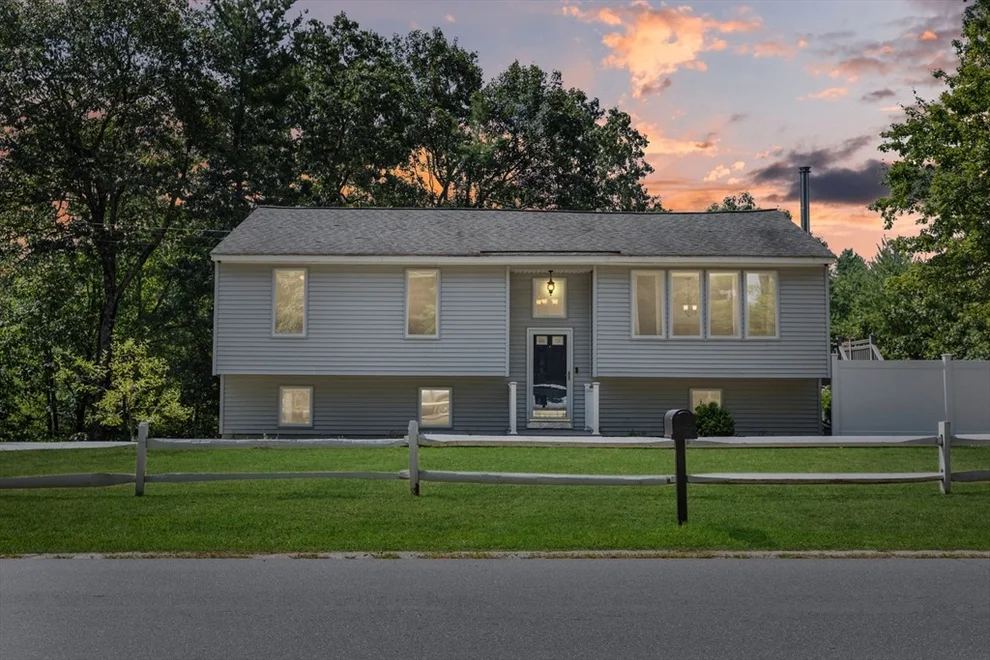 Unit for sale at 4 Cross Road, Brookline, NH 03033