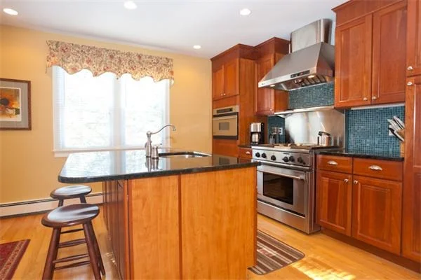 Unit for sale at 46 Brandon St, Lexington, MA 02420