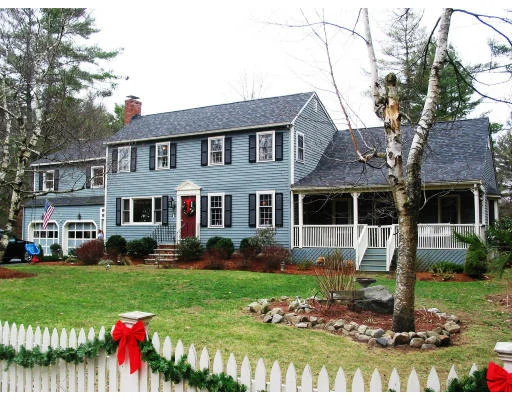 Unit for sale at 7 Mohawk Road, Andover, MA 01810