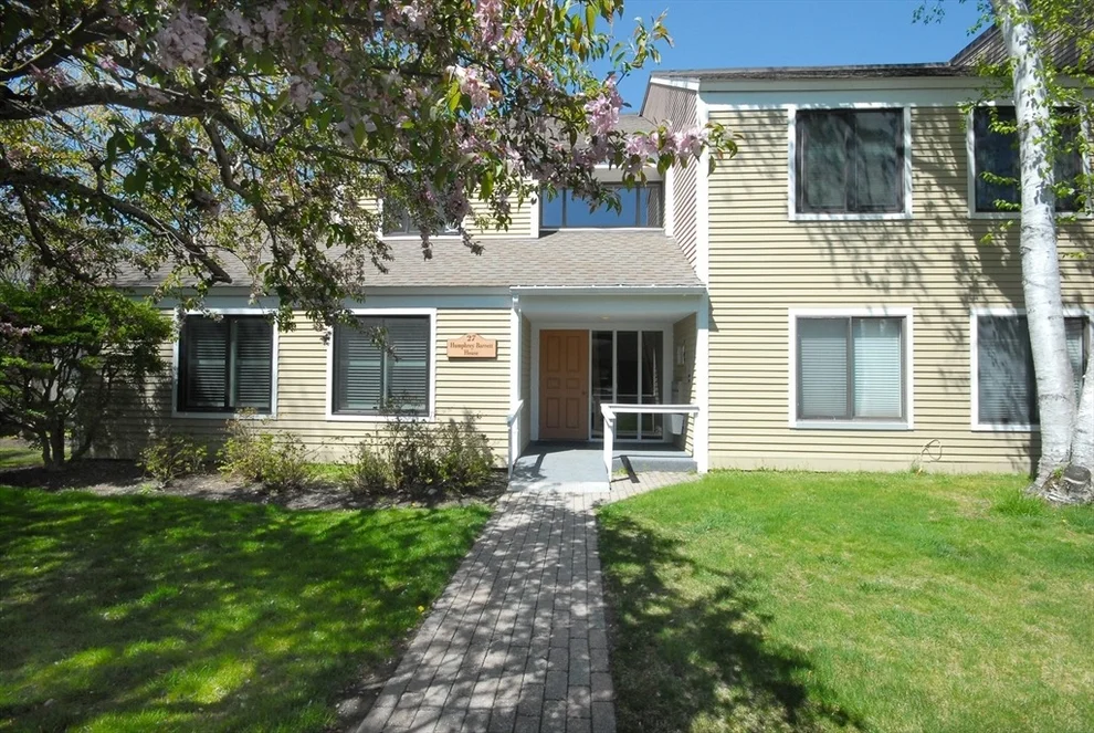 Unit for sale at 27 Concord Greene, Concord, MA 01742
