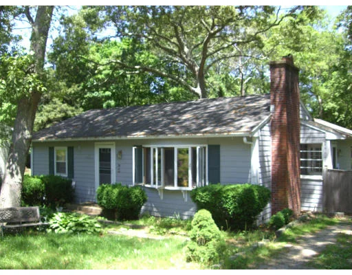 Unit for sale at 38 Glen Ave, Plymouth, MA 02360