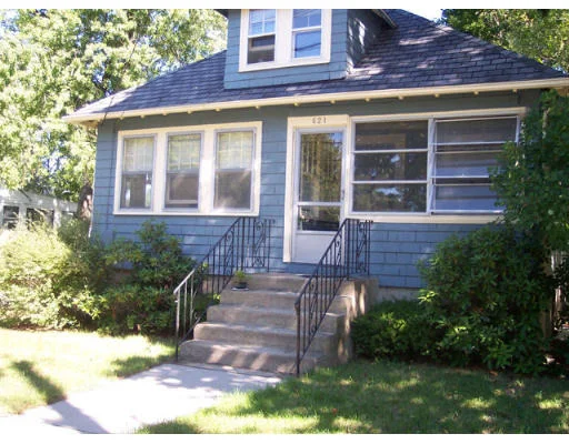 Unit for sale at 421 Lowell Street, Reading, MA 01867