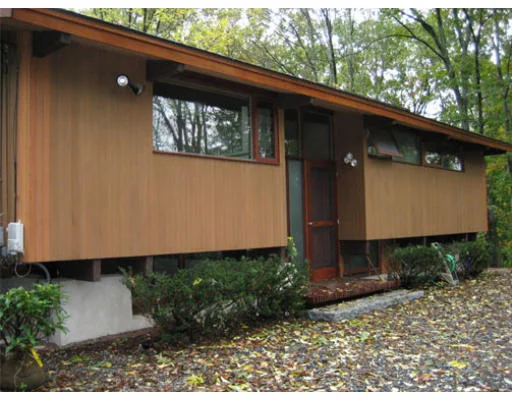Unit for sale at 21 Gray Rd, Andover, MA 01810