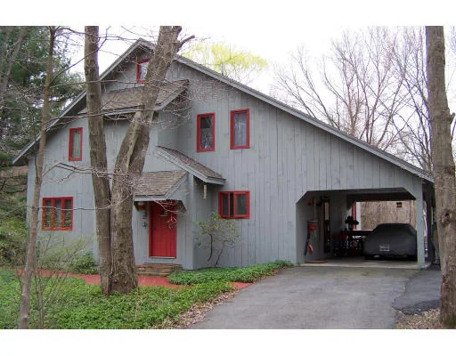 Unit for sale at 28 Ashfield Ln, South Hadley, MA 01075