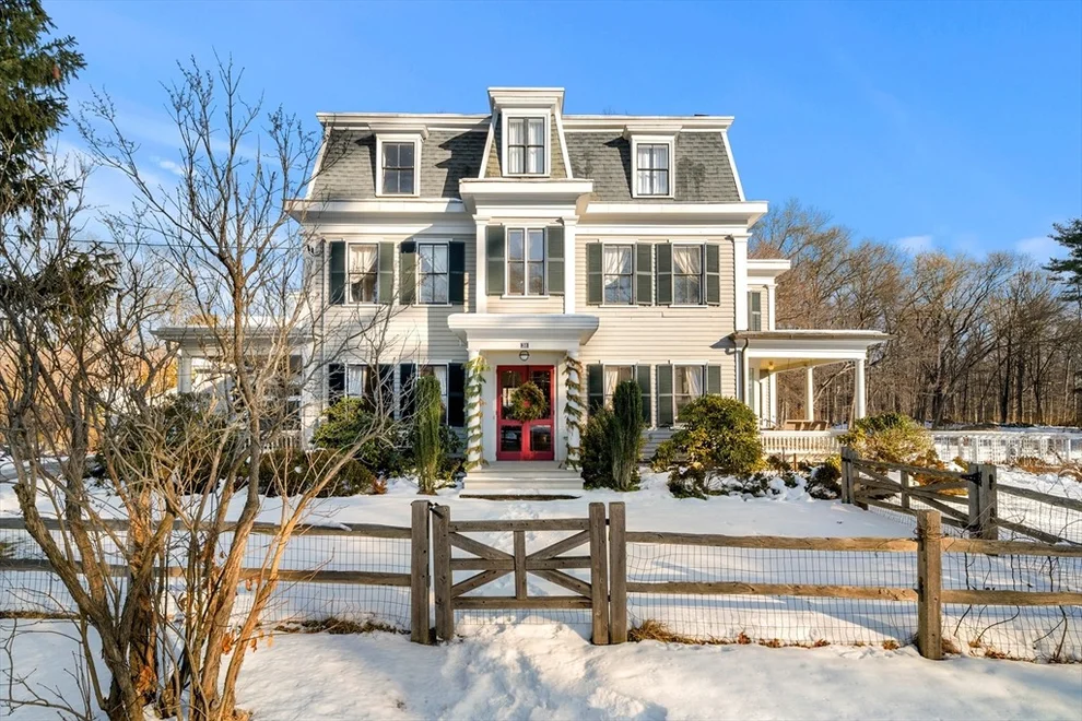 Unit for sale at 38 Main Street, Newbury, MA 01922