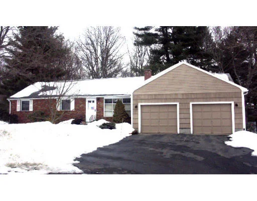 Unit for sale at 9 Brookvale Rd, Framingham, MA 01701