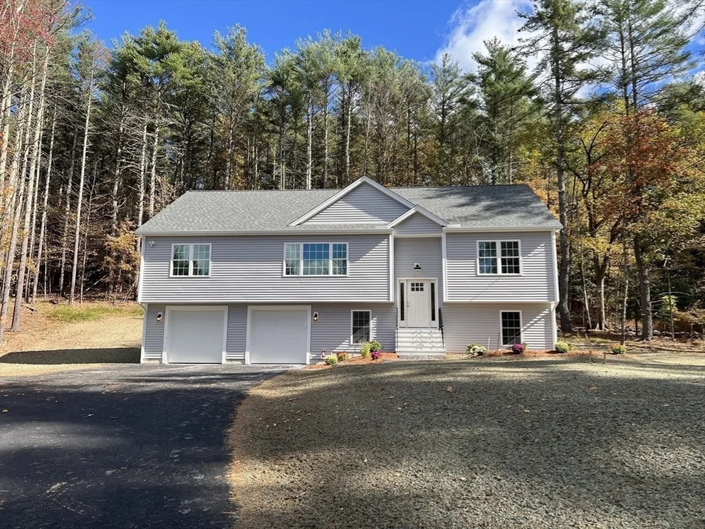 Unit for sale at 107 Harrington Rd, Charlton, MA 01507