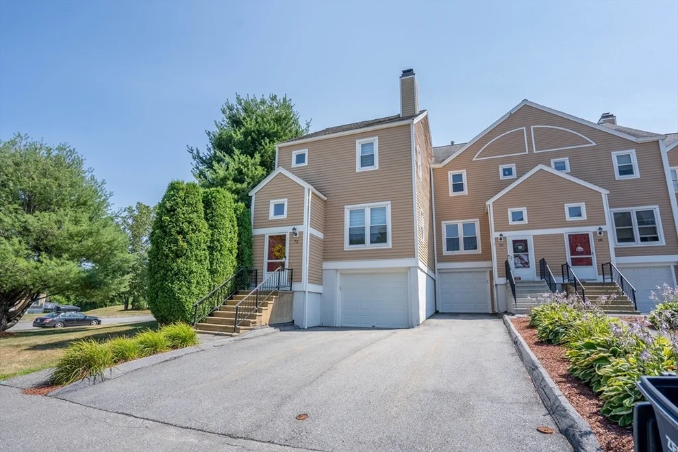 Unit for sale at 72 Camelot Dr, Worcester, MA 01602