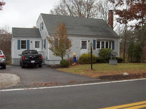 Unit for sale at 448 Highland St., Stoughton, MA 02072