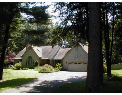 Unit for sale at 10 Pine Meadow Dr., Southampton, MA 01073