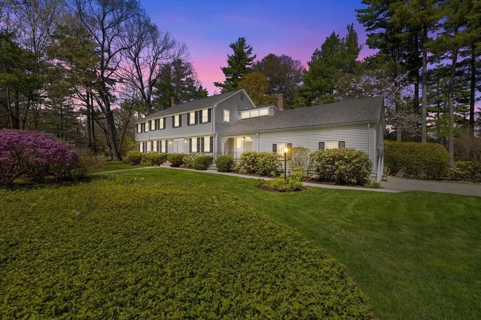 Unit for sale at 8 Sutton Road, Needham, MA 02492