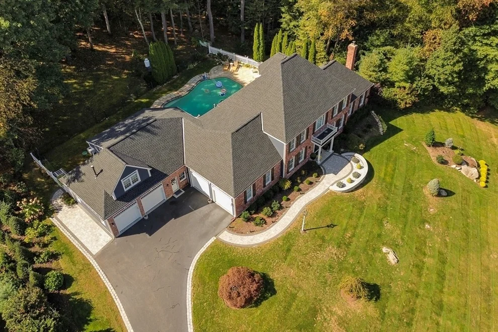 Unit for sale at 35 Wedgewood Drive, Hopkinton, MA 01748