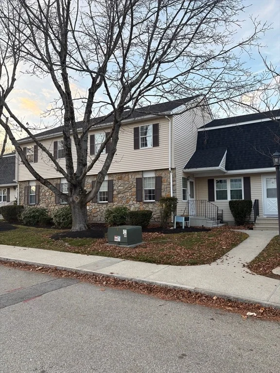 Unit for sale at 44 Pamela Lane, Amesbury, MA 01913