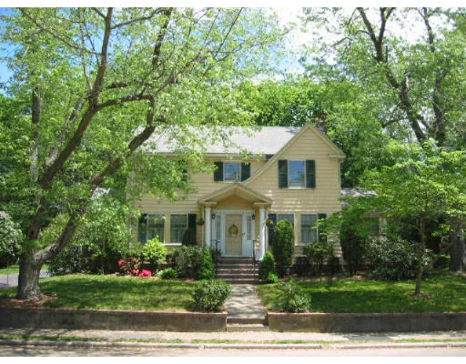 Unit for sale at 33 Norton St, Braintree, MA 02184