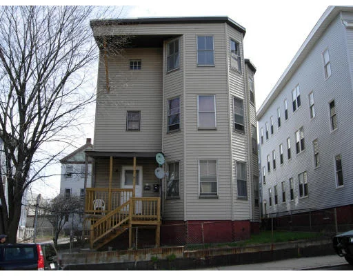 Unit for sale at 37 Providence St, Worcester, MA 01613