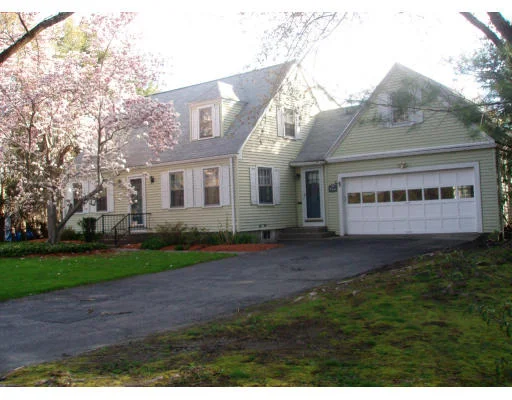 Unit for sale at 724 Salisbury Street, Worcester, MA 01609
