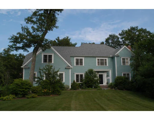 Unit for sale at 62 Algonquian Dr, Natick, MA 01760