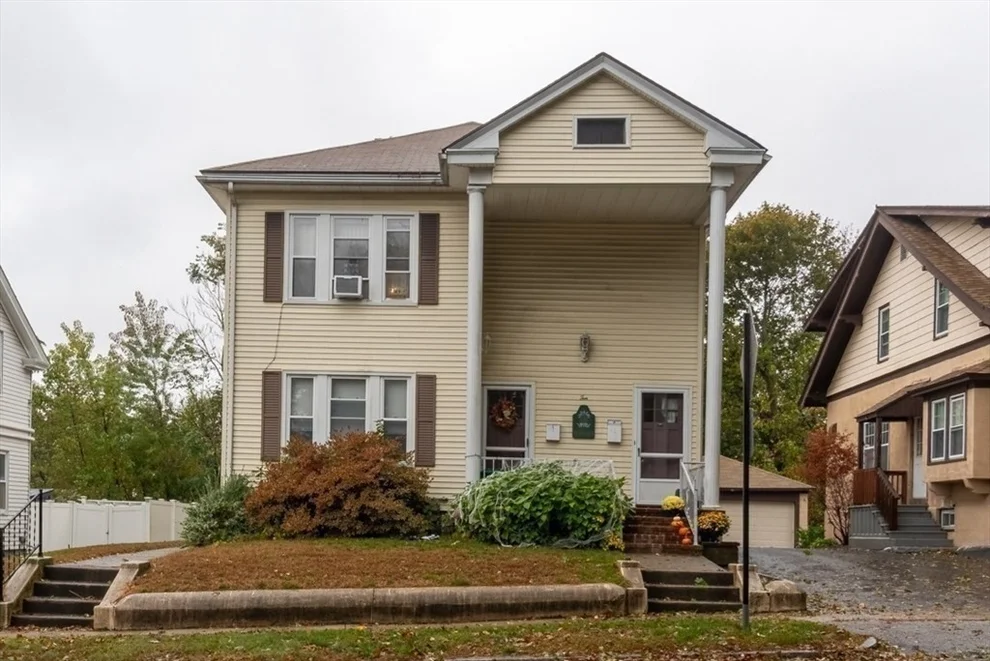 Unit for sale at 10 Lamar Ave, Worcester, MA 01604