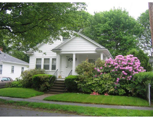 Unit for sale at 16 Bosworth St, Beverly, MA 01915