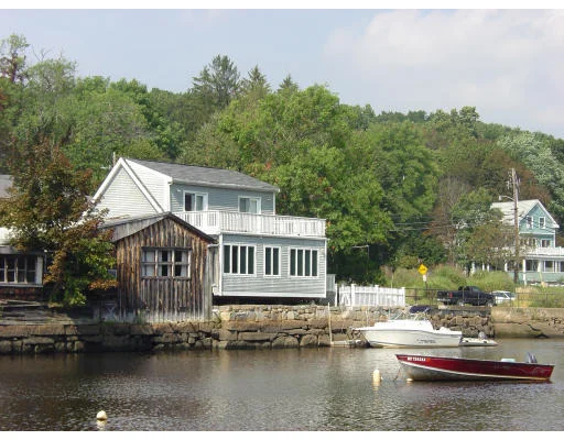Unit for sale at 35 Water St, Ipswich, MA 01938