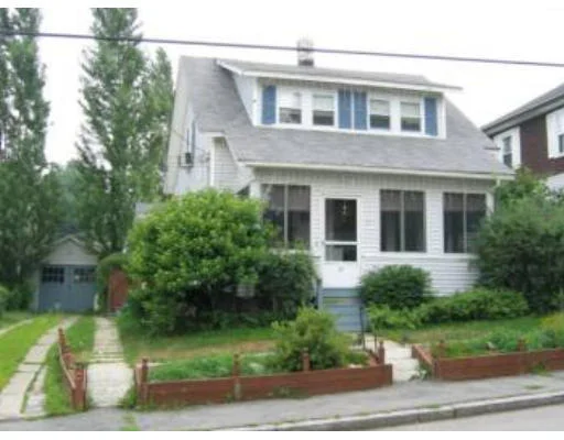 Unit for sale at 54 Winthrop Ave, Lowell, MA 01851