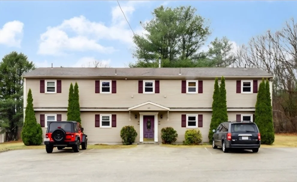 Unit for sale at 93 Center Depot Rd, Charlton, MA 01507