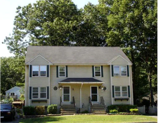 Unit for sale at 2 Heather Circle, Merrimac, MA 01860