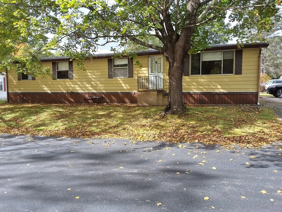 Unit for sale at 2 Westward Way, Brookfield, MA 01506
