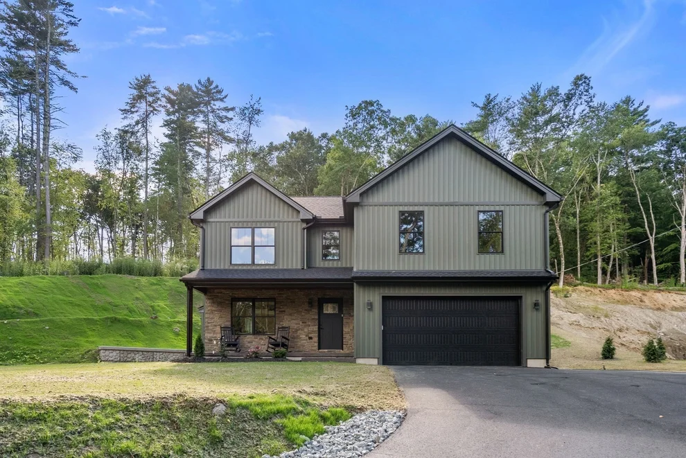 Unit for sale at 3052 Foster St, Palmer, MA 01069