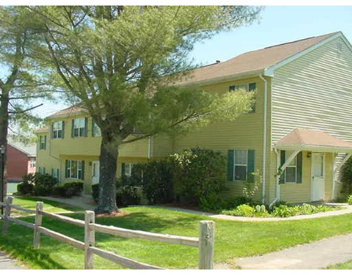 Unit for sale at 27 Hope Dr, Amesbury, MA 01913
