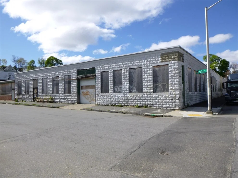 Unit for sale at 119 Dewey St, Worcester, MA 01610