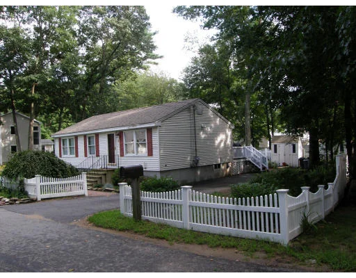 Unit for sale at 8 Alnette Rd, Merrimac, MA 01860