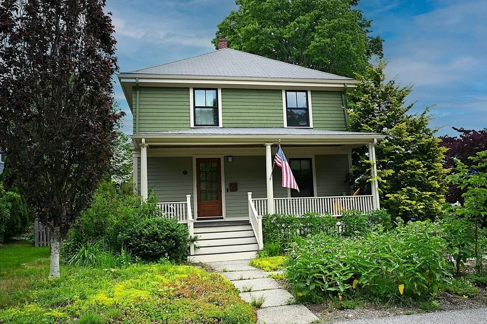 Unit for sale at 14 Oakland St, Natick, MA 01760