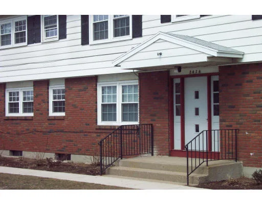 Unit for sale at 267-3 Chicopee Street, Chicopee, MA 01075