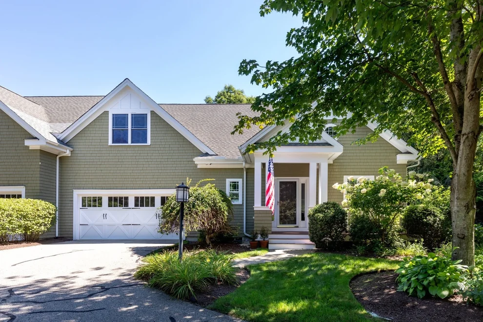 Unit for sale at 25 Seton Highlands, Plymouth, MA 02360