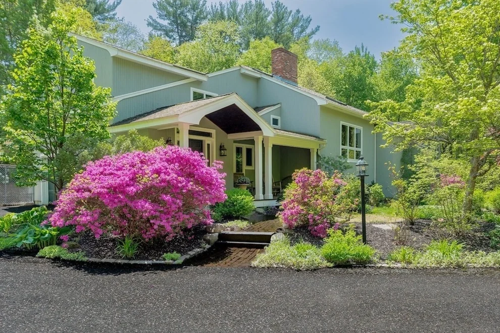 Unit for sale at 1159 North Rd, Carlisle, MA 01741