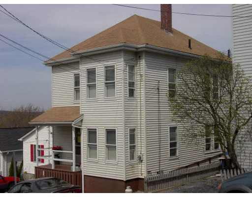 Unit for sale at 2 Alpine Court, Gloucester, MA 01930