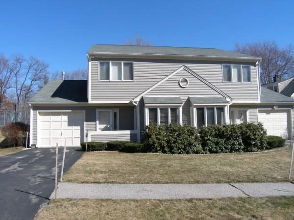 Unit for sale at 8 Oakwood Lane, Worcester, MA 01604