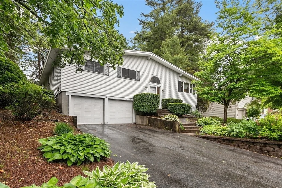 Unit for sale at 12 Debra Ln, Framingham, MA 01701
