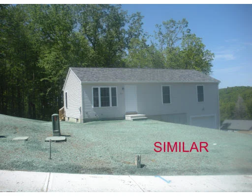 Unit for sale at 359 Whitetail Circle, Southbridge, MA 01550