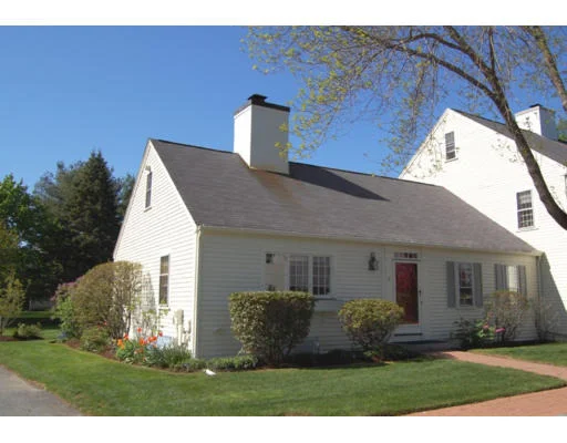 Unit for sale at 6 Seaborn Place, Lexington, MA 02420