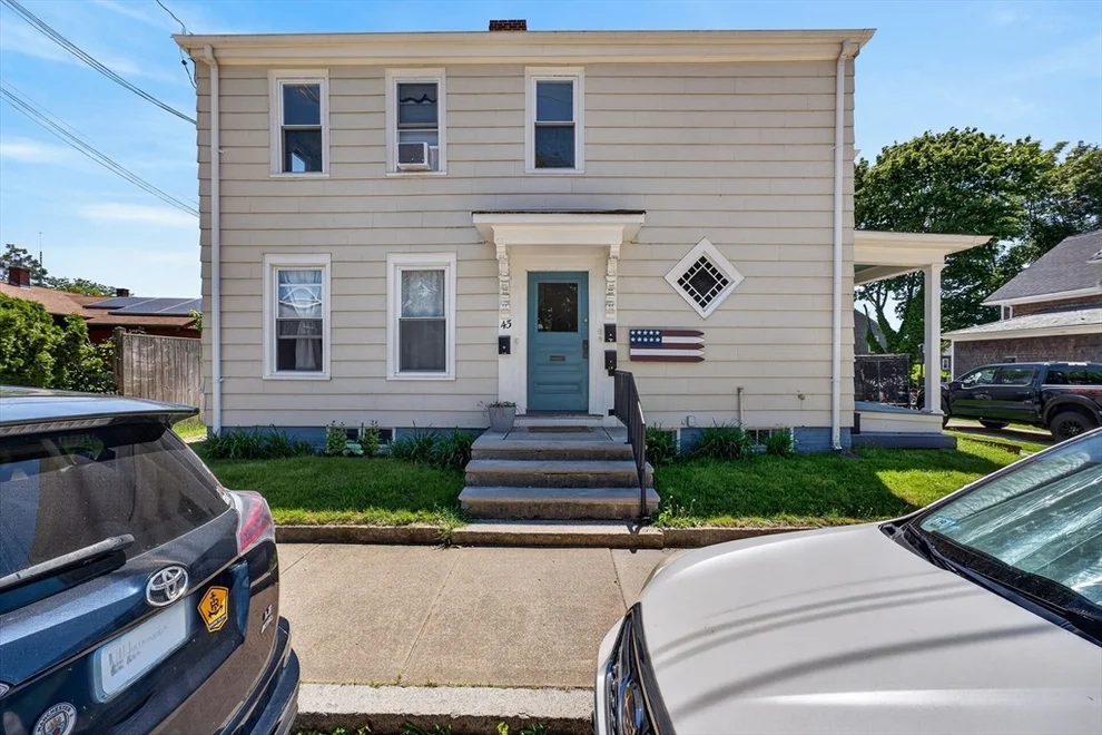 Unit for sale at 43 Oxford St, Fairhaven, MA 02719