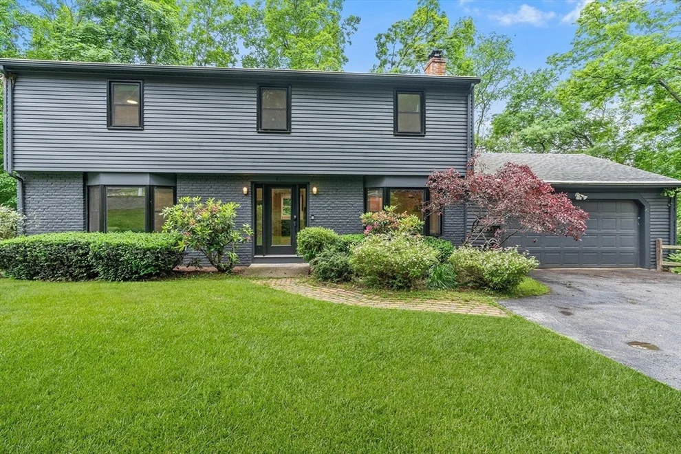 Unit for sale at 41 Harvey Ln, Westborough, MA 01581
