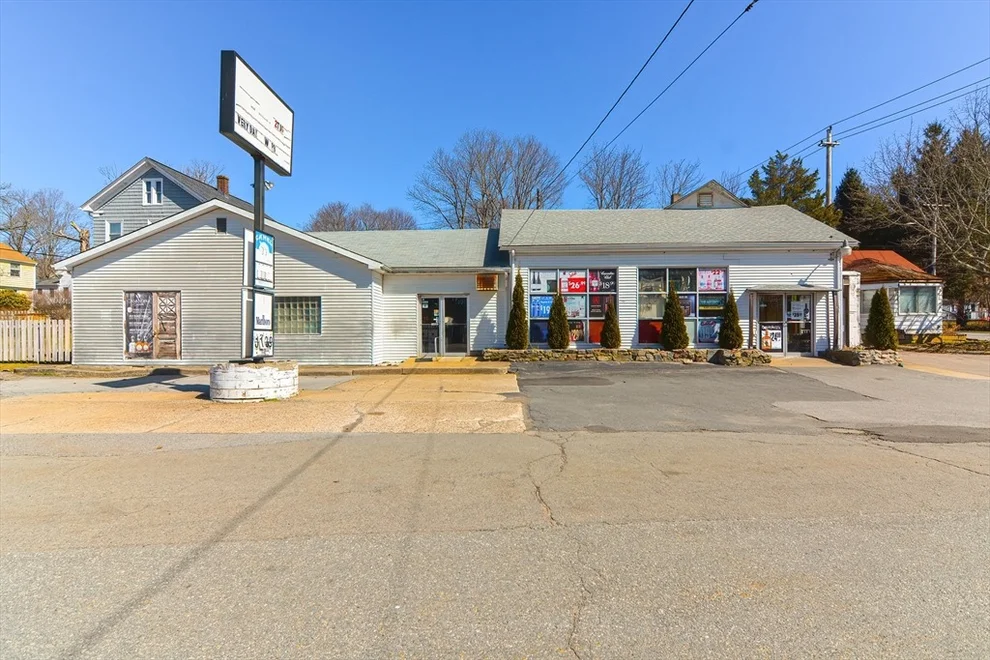 Unit for sale at 37 South St, Plainville, MA 02762